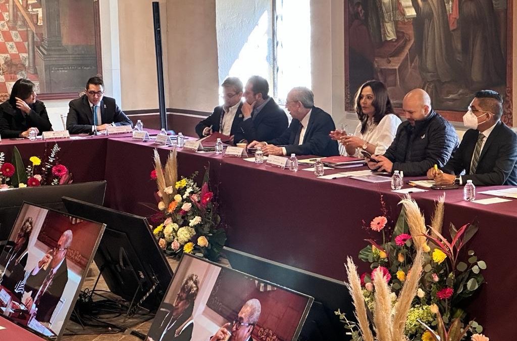 Acude titular de SEDEQ a reunión regional de la SEP en Tlaxcala