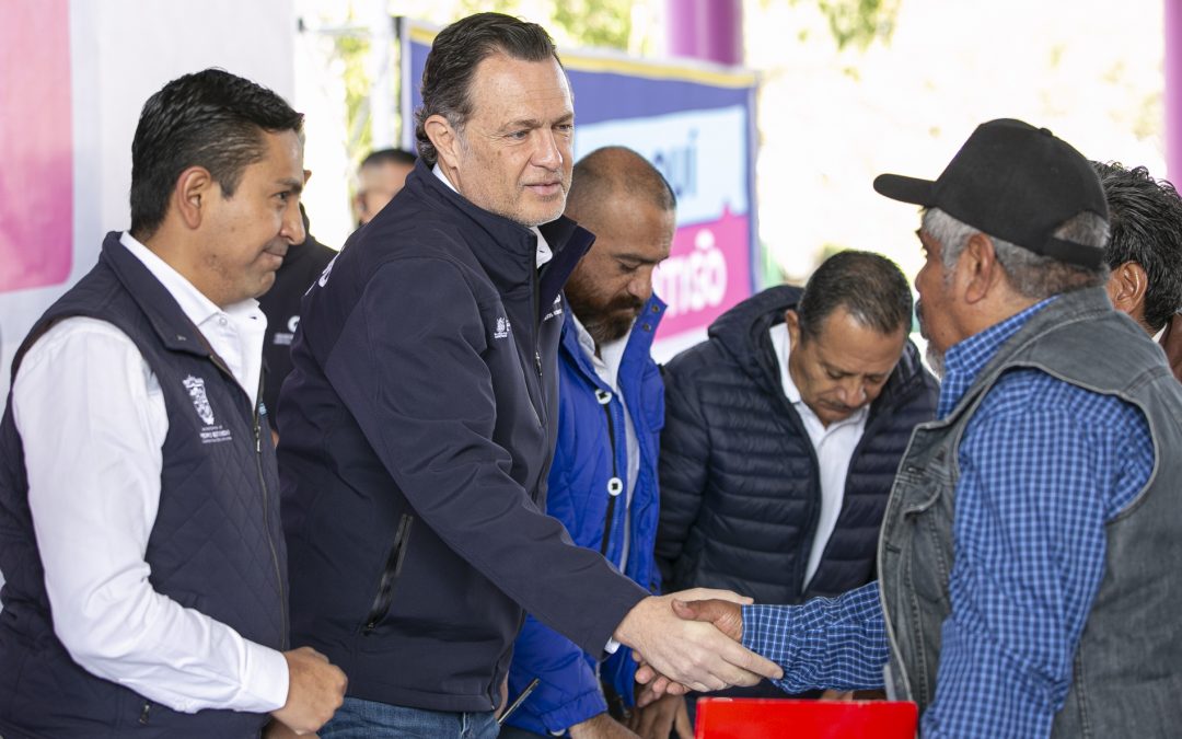 Asiste Gobernador a jornada Aquí Contigo en Pedro Escobedo