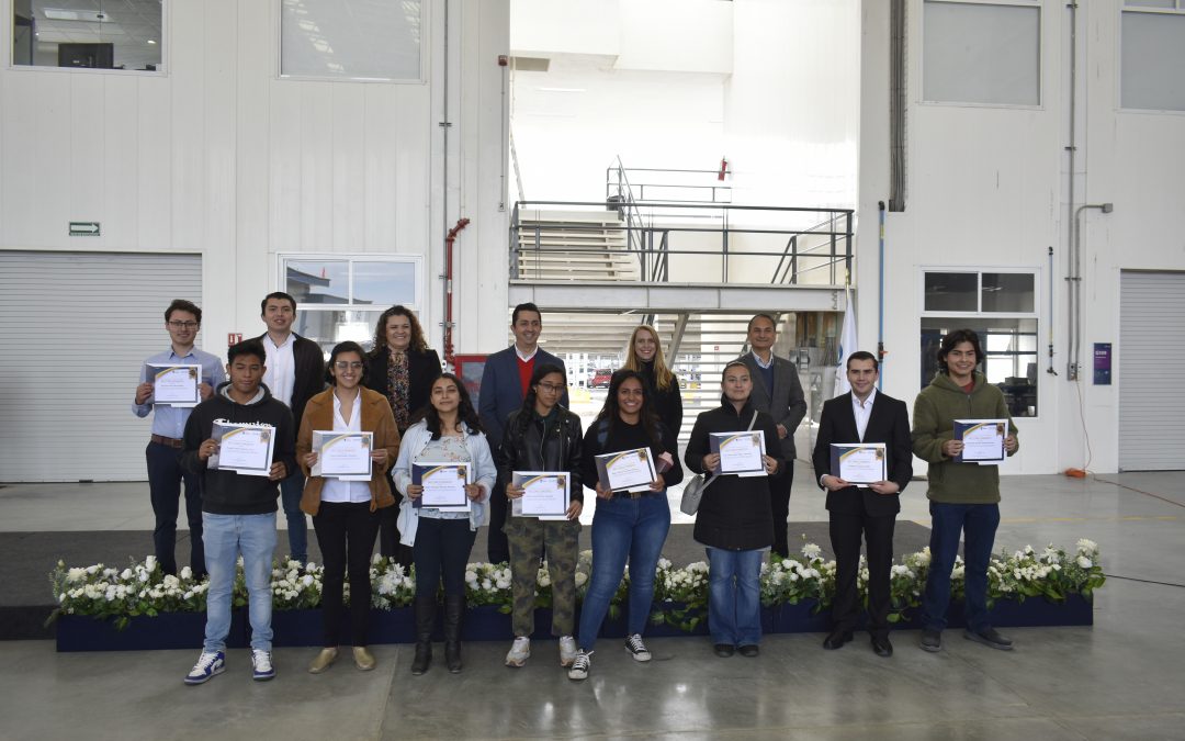 Reconoce Rector de la UNAQ excelencia académica y mérito docente