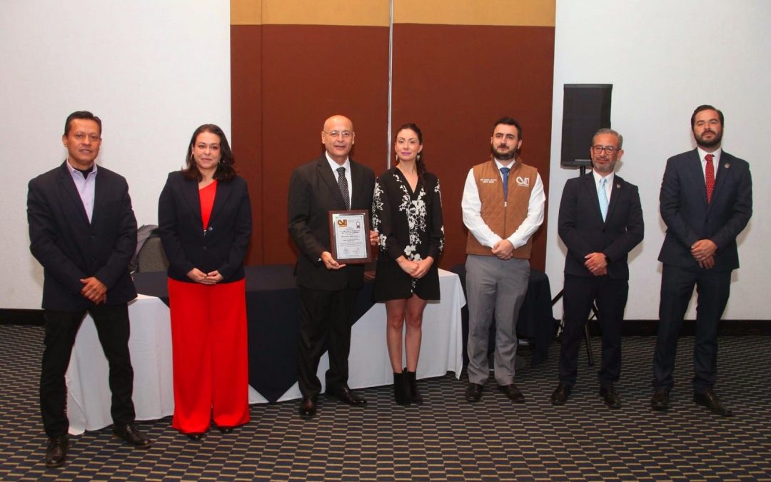 Acompaña Dirección de Profesiones a Colegios en procesos de certificación