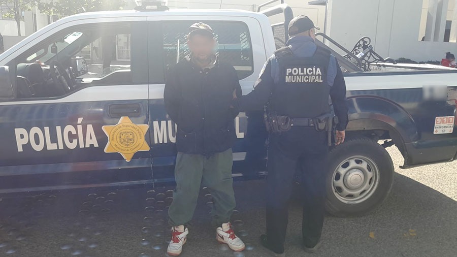 Detienen policías de la SSPMQ a presunto responsable de hechos ilícitos en Loma Bonita