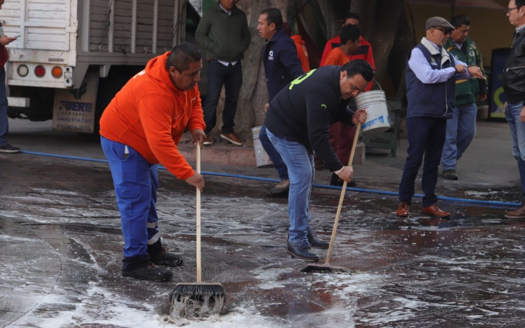 Procuremos todos nuestro Centro Histórico y nuestra ciudad muy limpia: Luis Nava