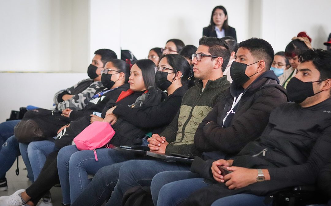 UTSJR y OCC Mundial guían a estudiantes en búsqueda de primer empleo