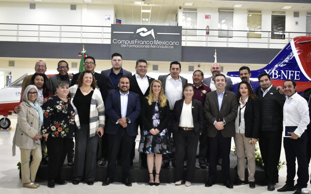 Abre UNAQ carrera en Formación de Piloto Aviador