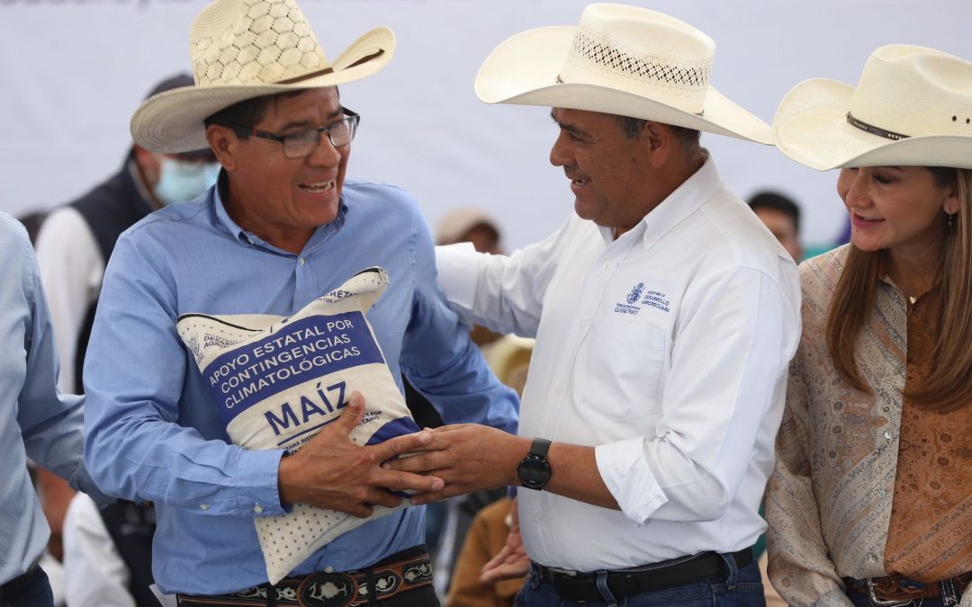 Apoya SEDEA con 320 toneladas de maíz a productores de Cadereyta de Montes