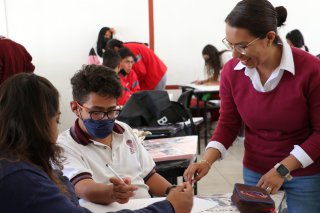 Colabora UPSRJ en el Programa Estatal de Tutorías a bachilleratos