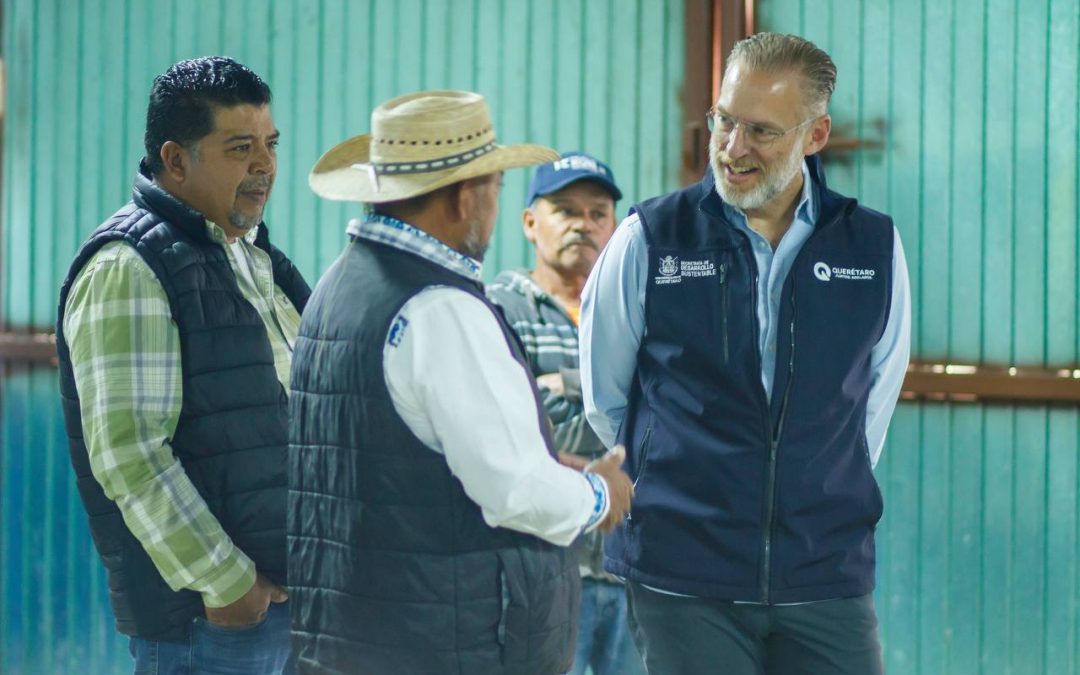 Titular de SEDESU visita a beneficiarios de PASE