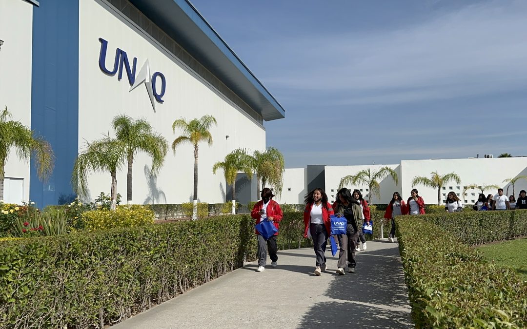 Realiza UNAQ día de orientación vocacional