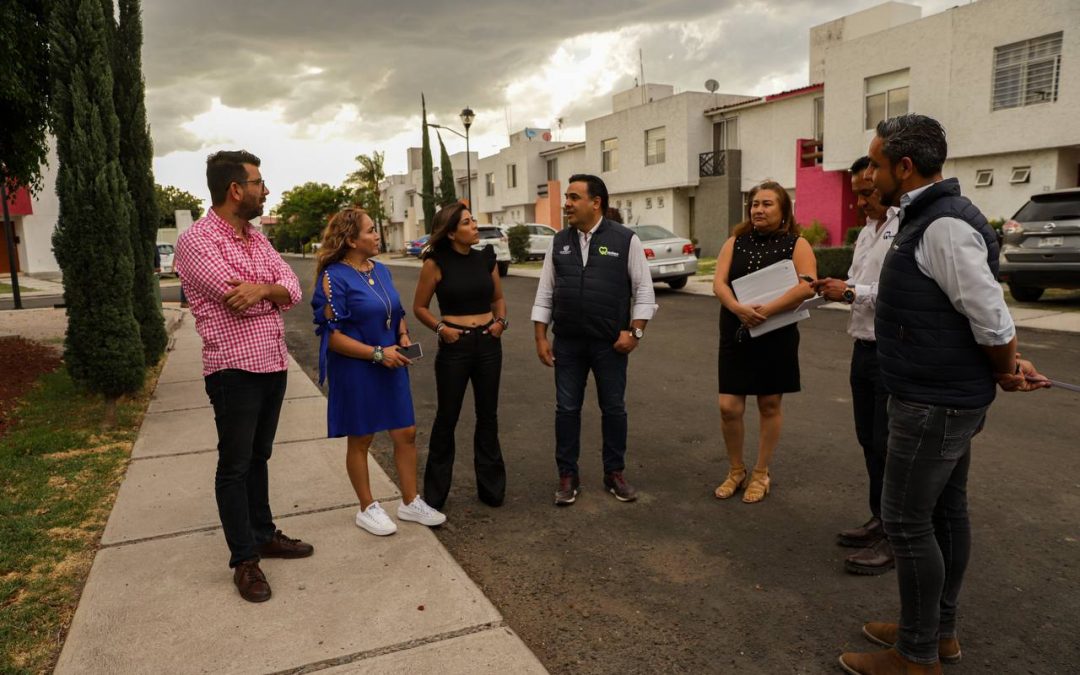 Entrega Luis Nava beneficios del programa Dignificación de Condominios