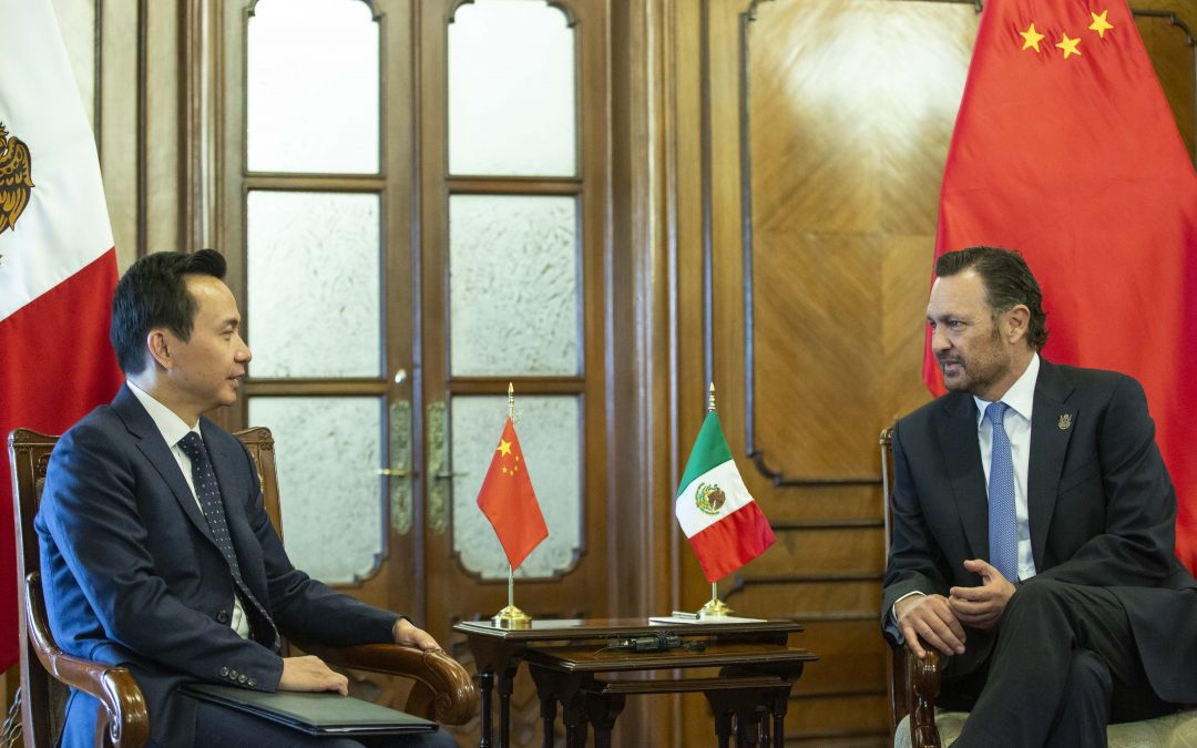 Se reúne Gobernador con Embajador de China en México