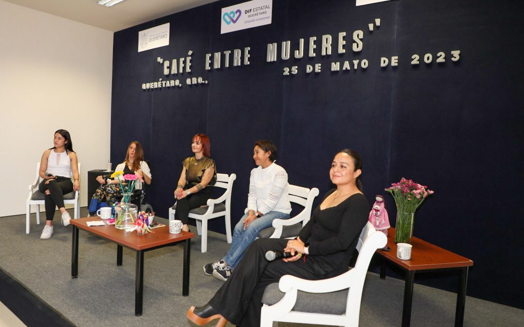 Presenta SEDIF conversatorio Café entre mujeres