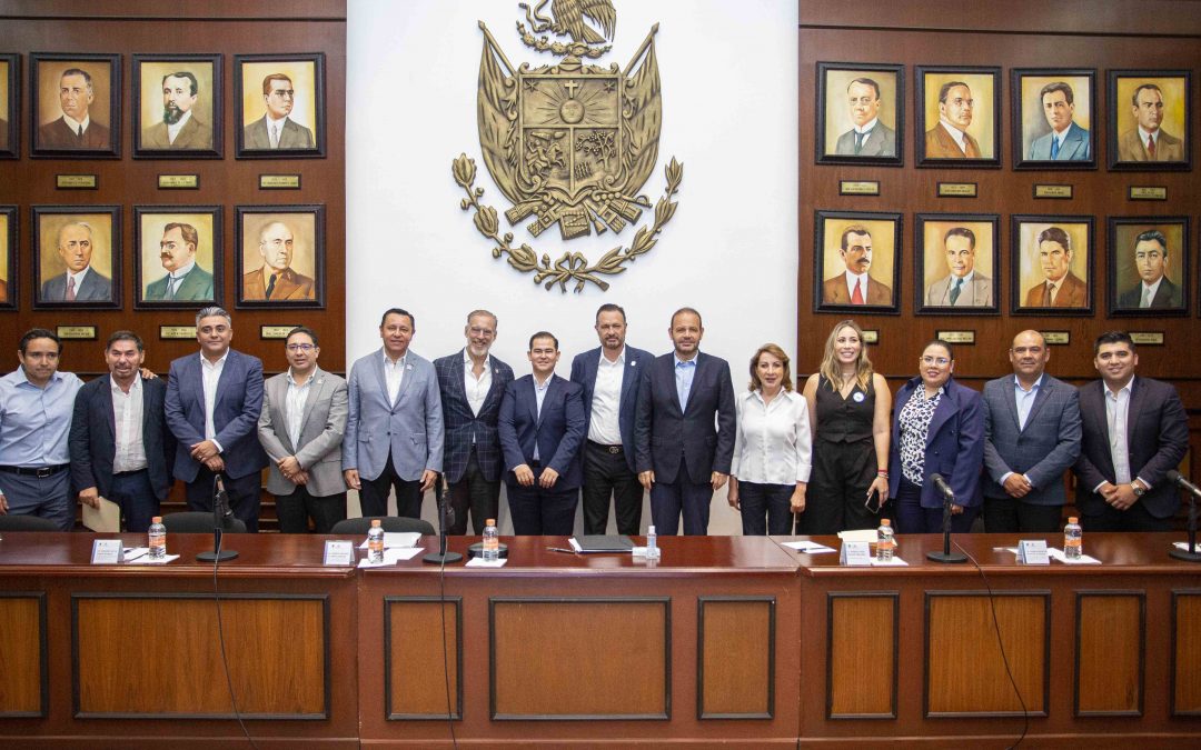 Instala Gobernador el Instituto Queretano del Emprendimiento y la Innovación