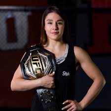 Alexa Grasso es la número 1 en el ranking UFC.
