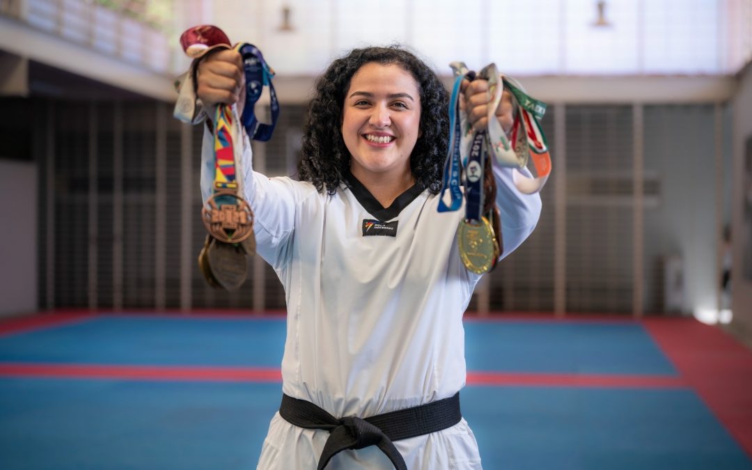 Seleccionan a Paloma García para competir en Juegos Centroamericanos en taekwondo