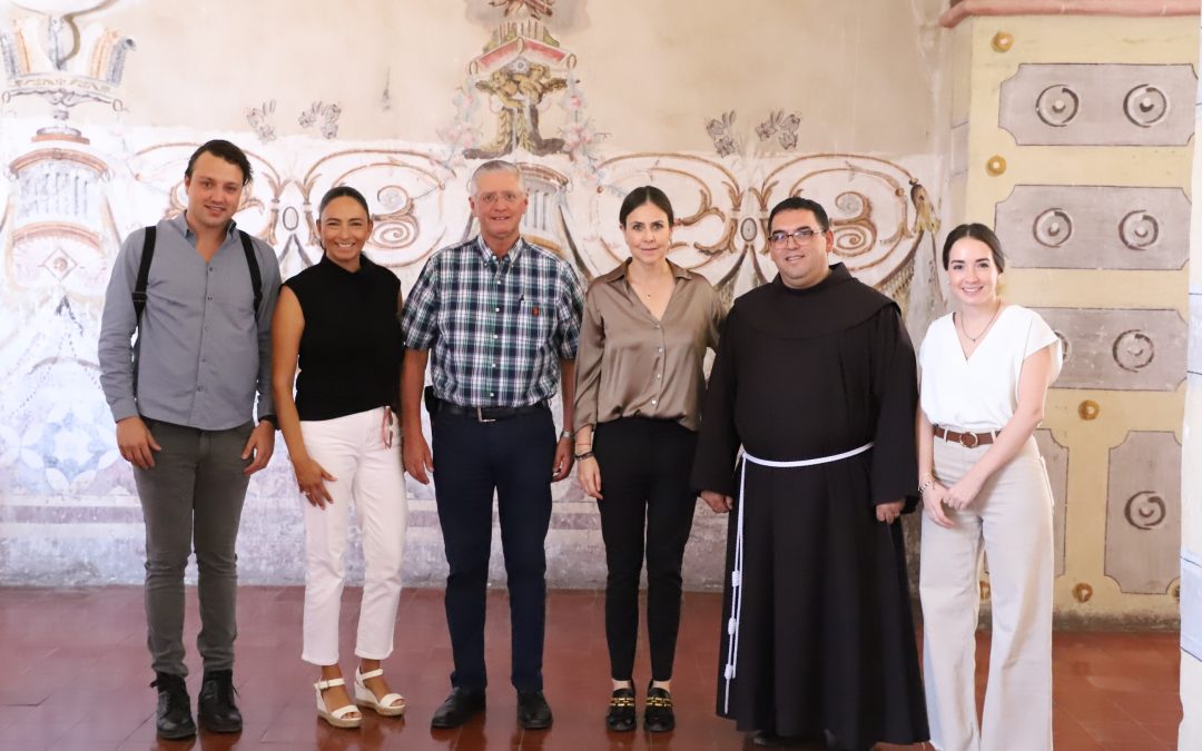 Unen esfuerzos para impulsar turismo religioso y gastronómico en Corregidora