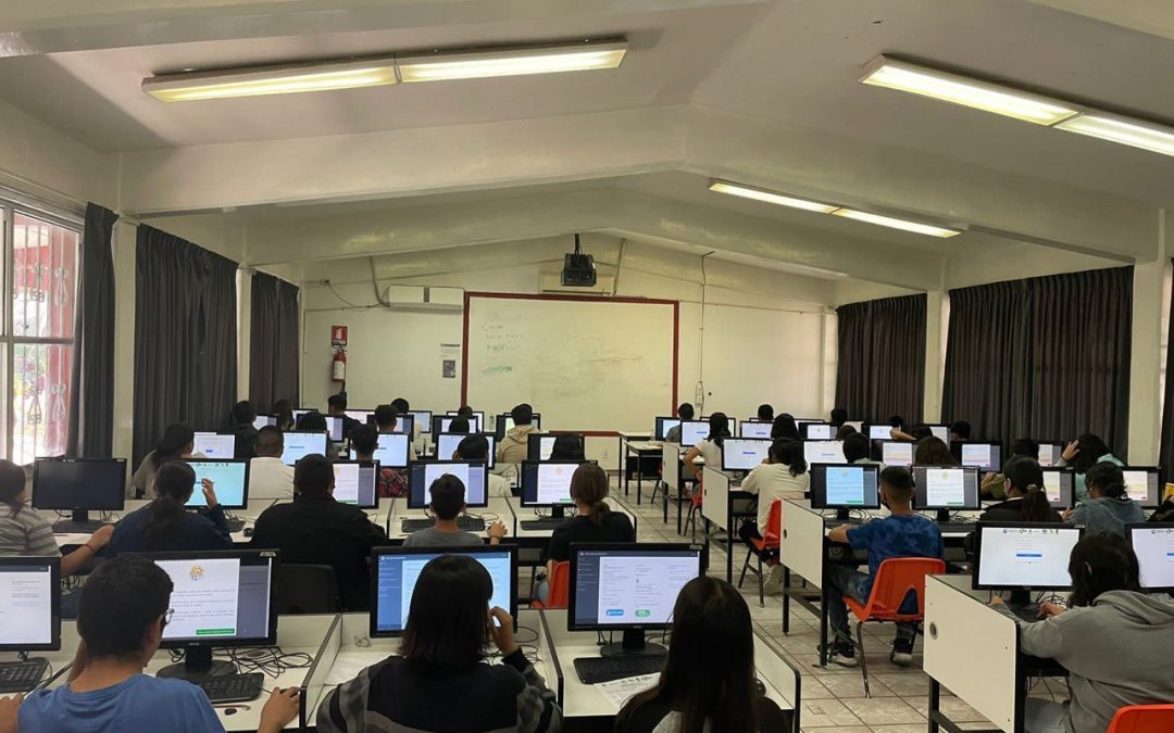 Participan 21 mil 866 jóvenes de EMS en evaluación diagnóstica