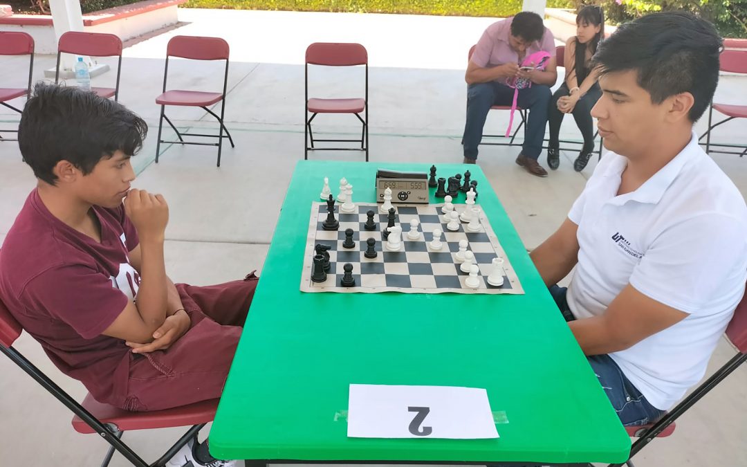 Destacan estudiantes de la UTSJR en torneo universitario de ajedrez