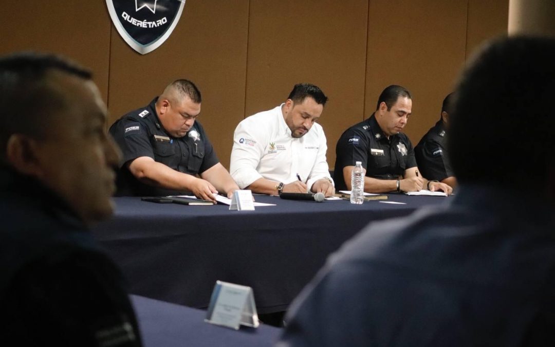 Encabeza SSC reunión de evaluación del trabajo operativo de la Policía Queretana