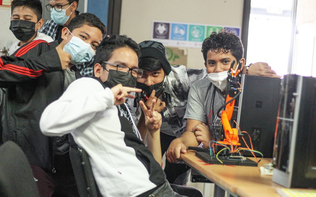 Anuncia UTSJR cursos de verano