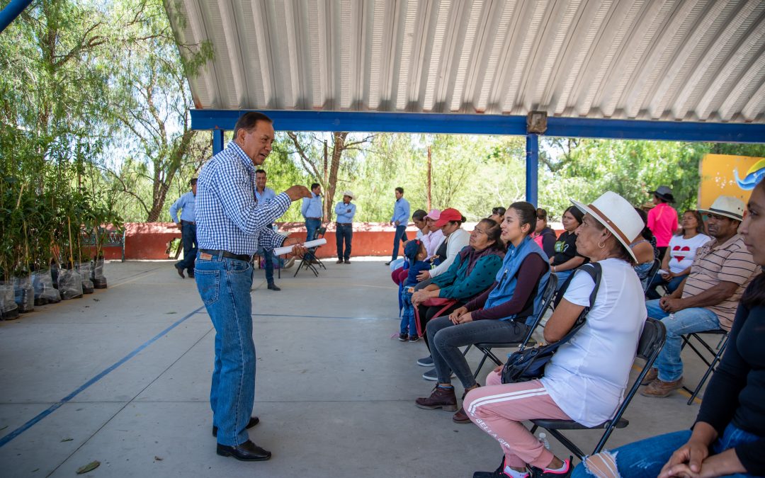Municipio de El Marqués entrega árboles frutales a productoras agropecuarias para fomentar el autoconsumo