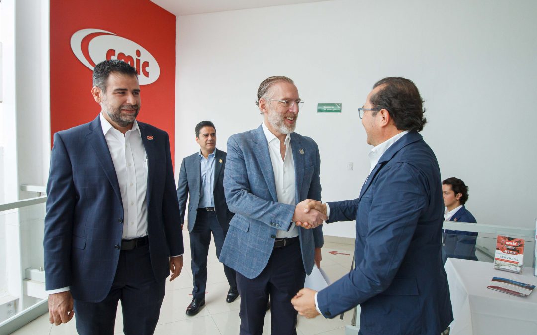 Presenta titular de SEDESU norma para el manejo de los residuos de la construcción