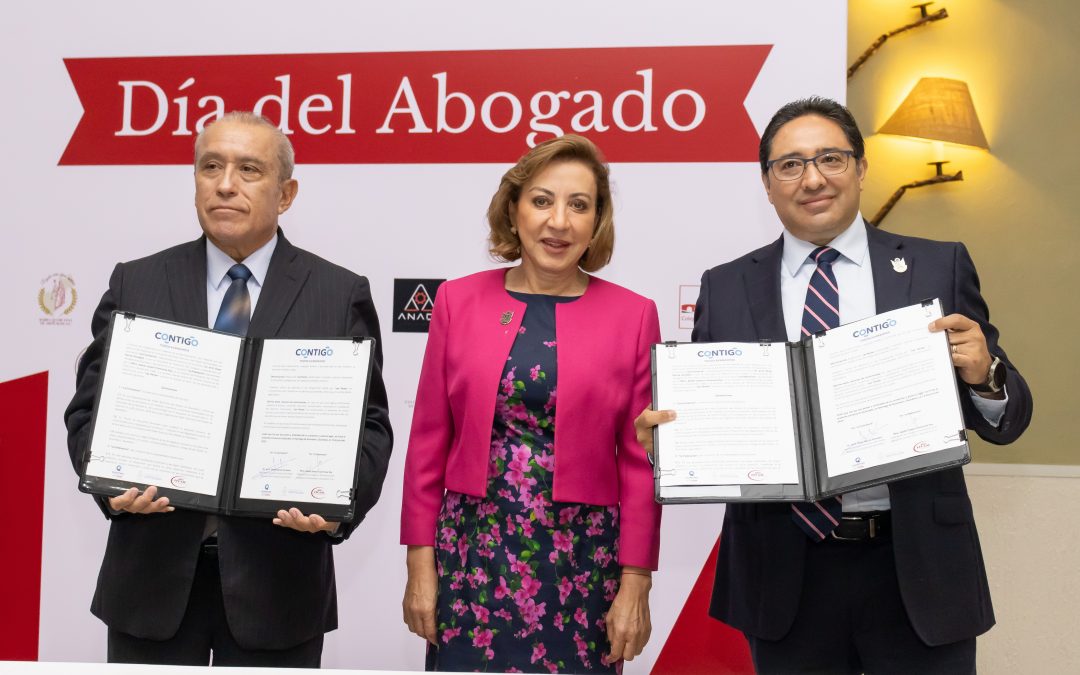 Reconoce Lupita Murguía a las y los abogados queretanos