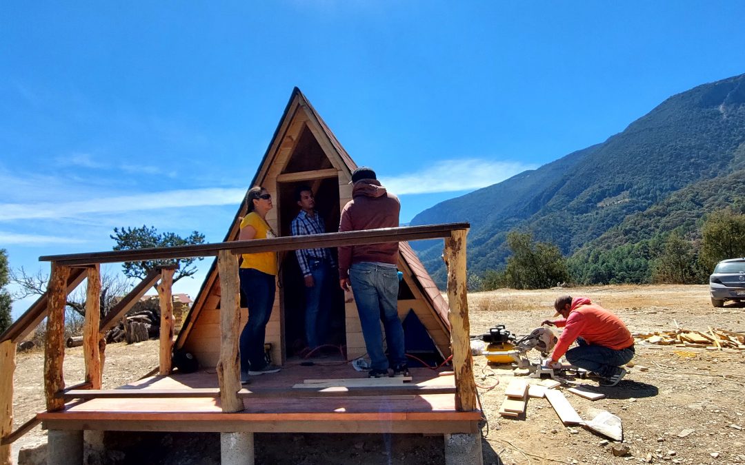 Apoya SECTUR construcción de Glamping en Cadereyta