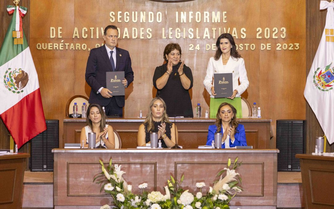 Asiste Gobernador al segundo Informe de Actividades de la LX Legislatura