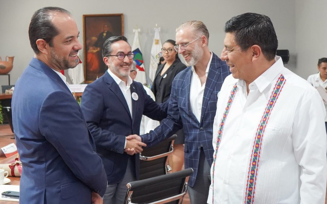 Encabeza Marco Del Prete asamblea de la AMSDE