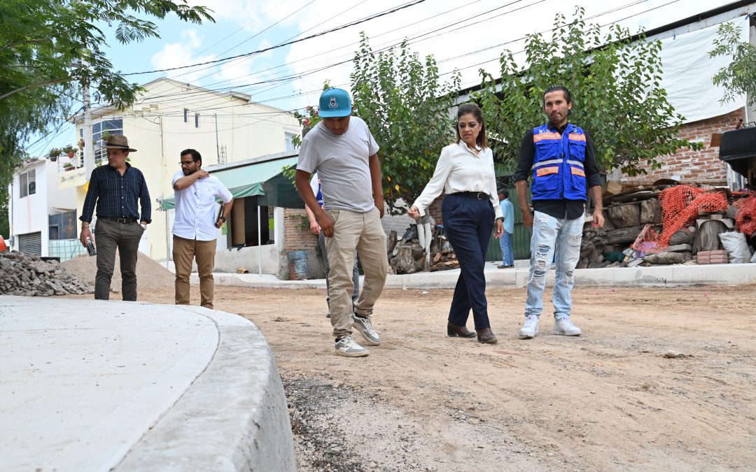 Titular de la CEI supervisa obras sociales en Corregidora