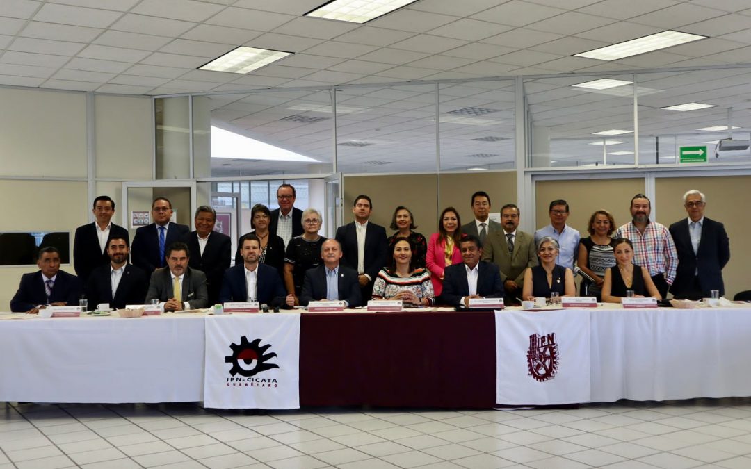 Presenta titular de SEDEQ avances en materia educativa