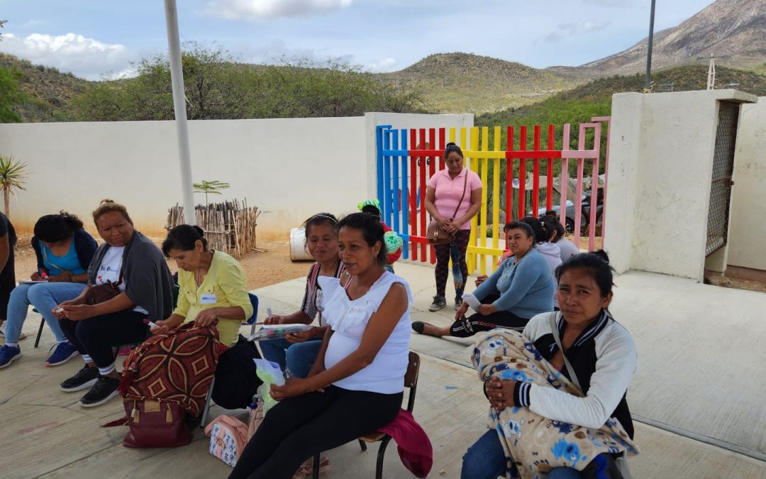 Conforman 400 mujeres la Red de Mujeres Constructoras de Paz en Querétaro