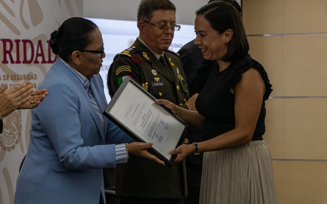 La Fiscalía General recibe reacreditación de su Centro de Evaluación y Control de Confianza