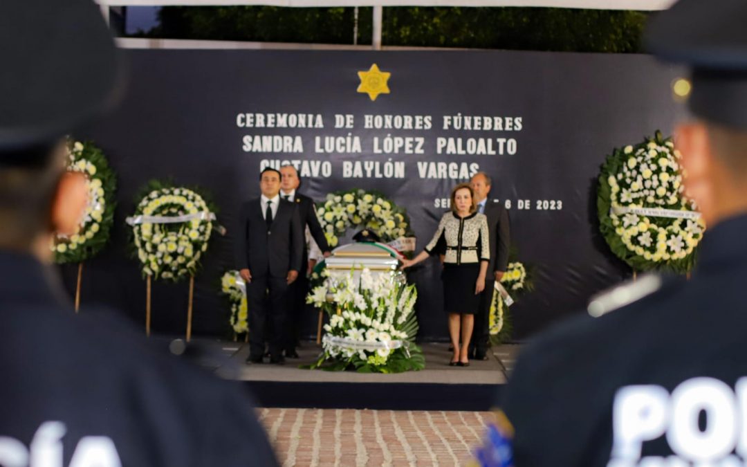 Rinden homenaje a la oficial  Sandra Lucía López y el oficial Gustavo Baylón Vargas; caídos en cumplimiento de su deber