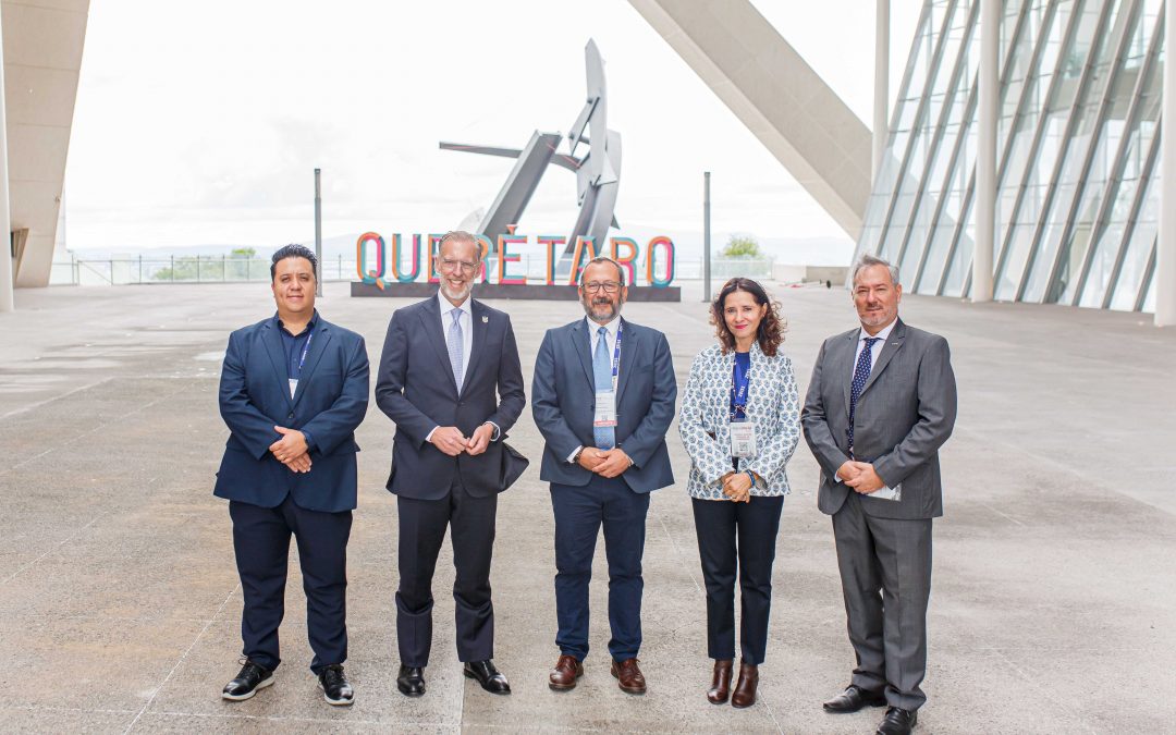 Presenta titular de SEDESU perspectivas económicas de Querétaro