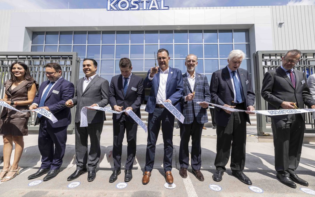 Inaugura Gobernador tercera Planta Kostal Electro Mobility en Querétaro