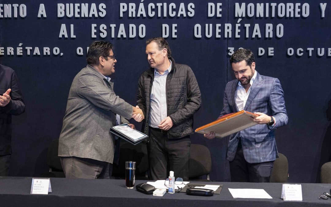 Recibe Gobernador reconocimiento de CONEVAL a Buenas Prácticas de Monitoreo y Evaluación