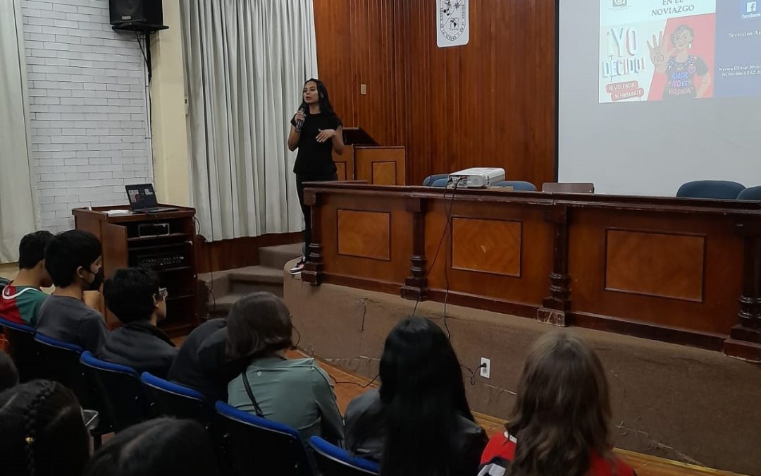 Lleva SESA a Prepa Sur capacitación en cuidado de la salud mental y física