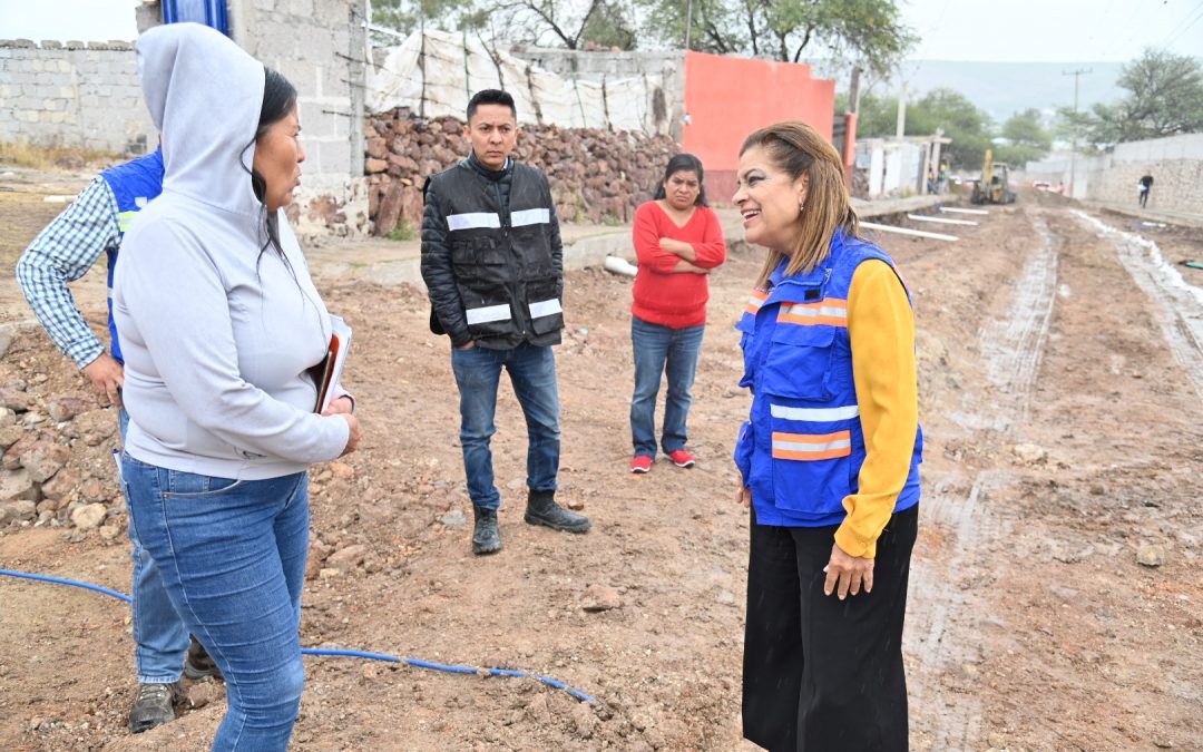 Titular de la CEI supervisa obra en el municipio de Colón