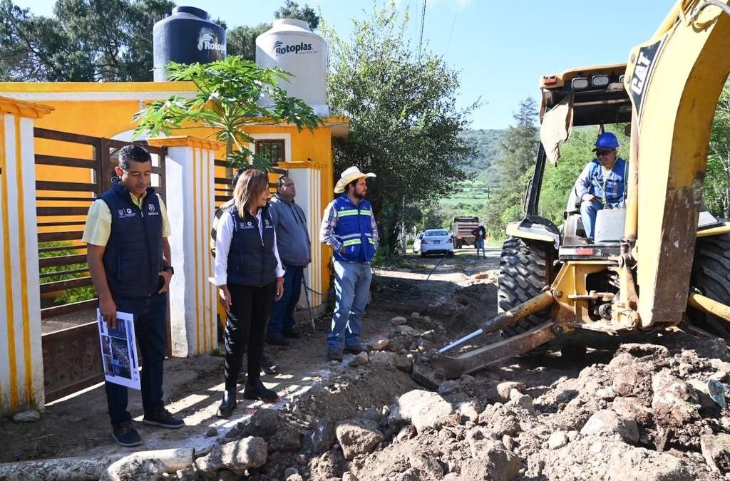 Atestigua titular de la CEI conformación de comité de nueva obra en la Sierra