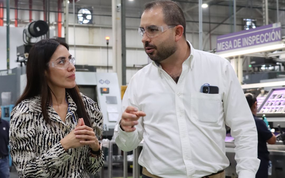 Liliana San Martín reconoce acciones de ZF El Marqués