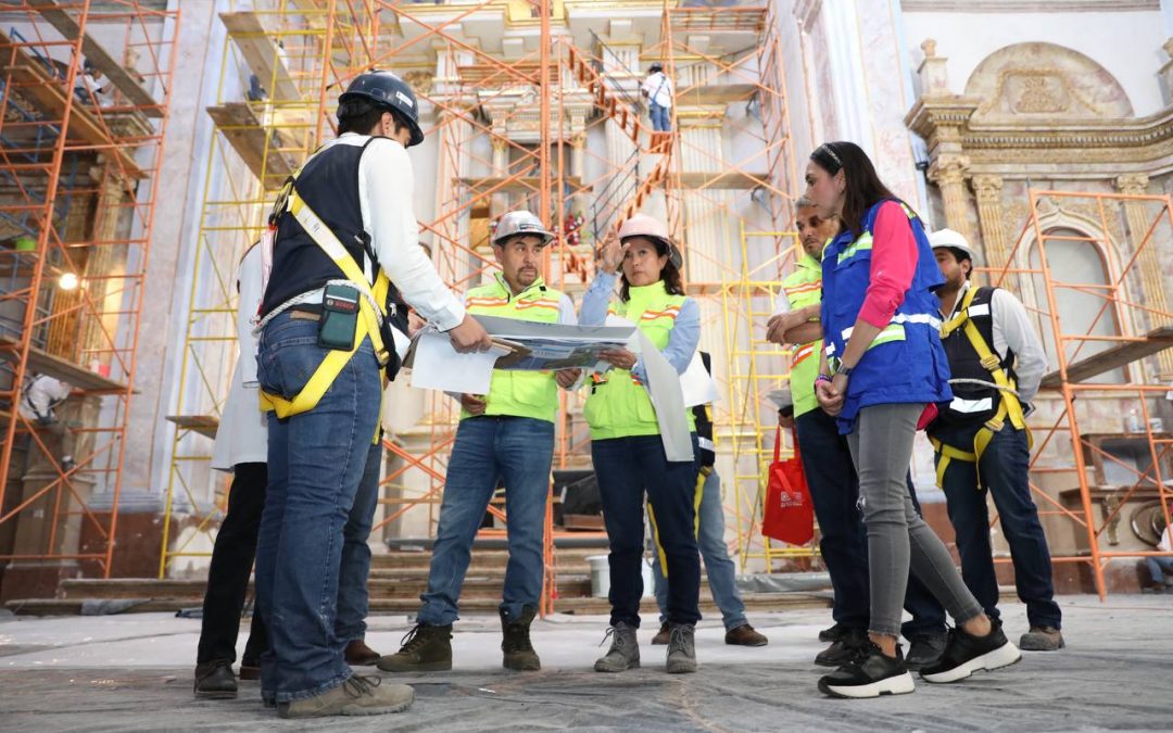 Supervisa SDUOP trabajos de restauración en Misión Santiago de Jalpan