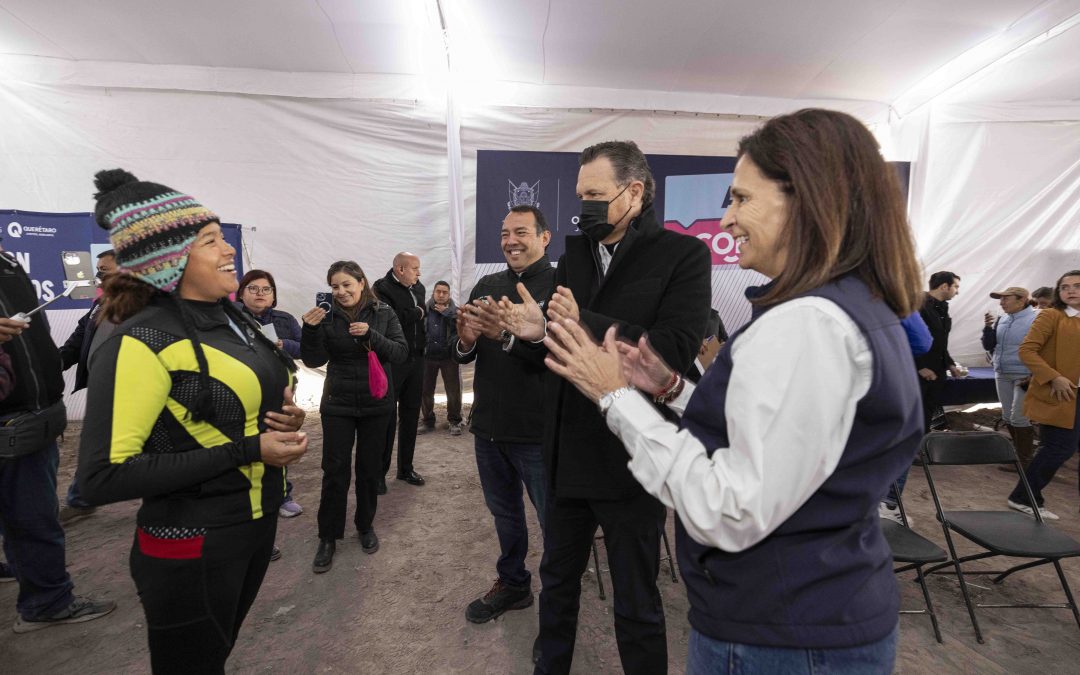 Acercan servicios a través de la jornada Aquí Contigo en San Juan del Río