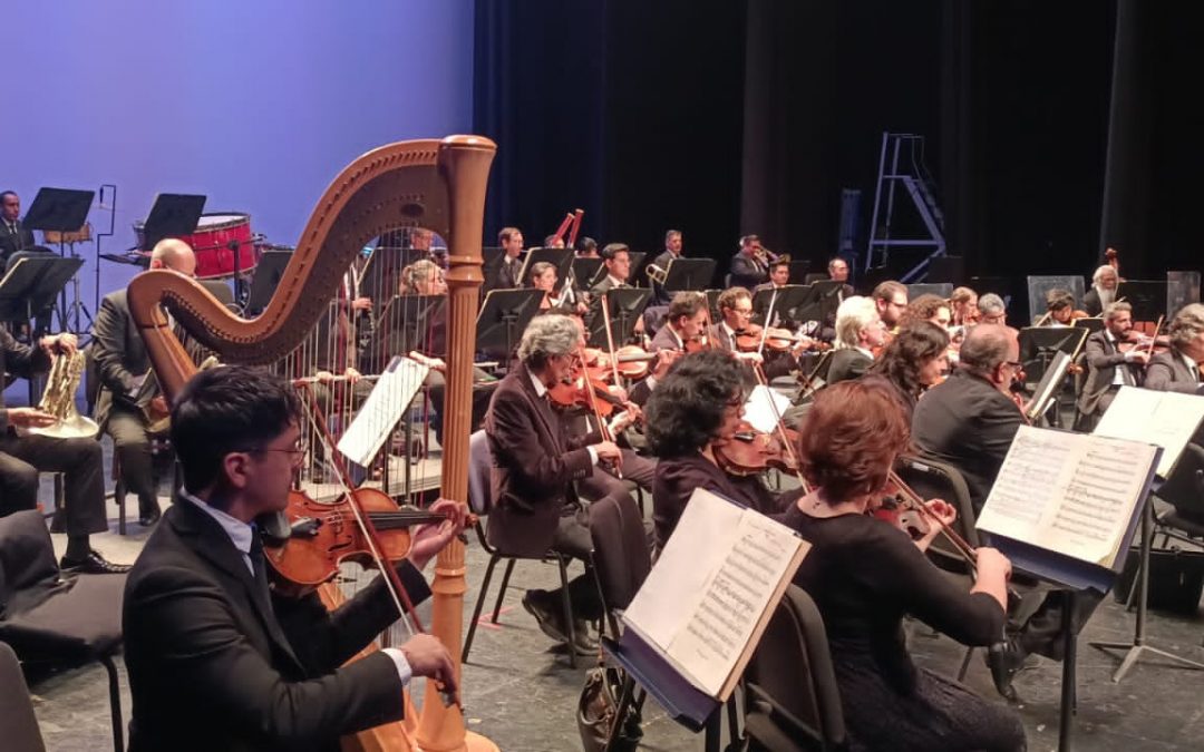 Alista la OFEQ el concierto Música de Teatro