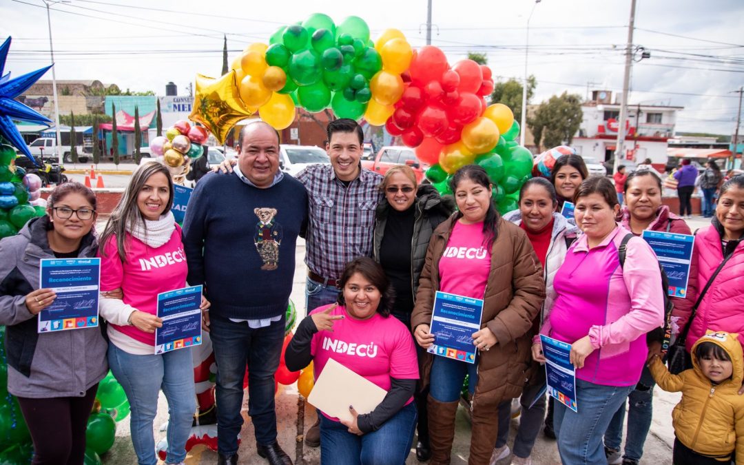 Rodrigo Monsalvo clausura talleres de capacitación y autoempleo, en La Griega
