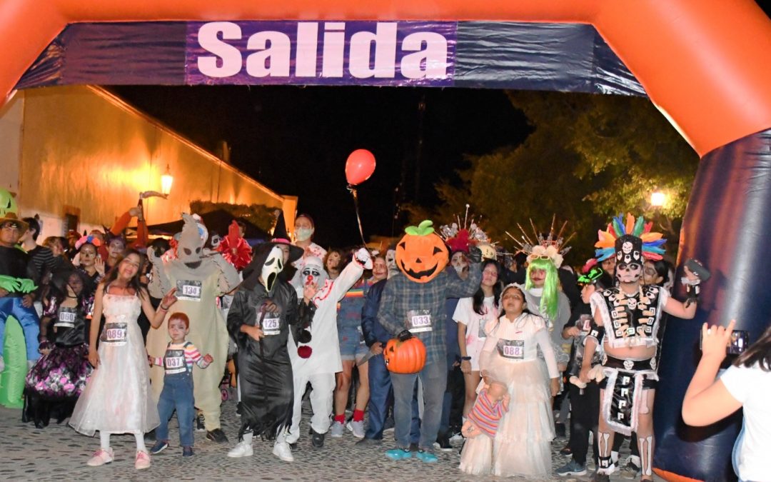 Realizan con éxito carrera del terror en Jalpan