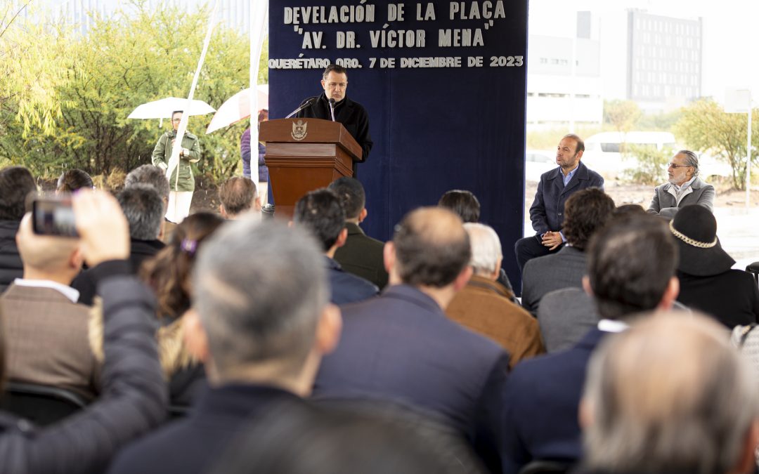 Destaca Gobernador aportación del empresario Víctor Mena al desarrollo del estado