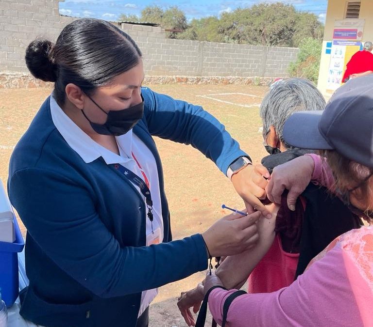 Aplicadas 294 mil 857 dosis de vacuna contra influenza