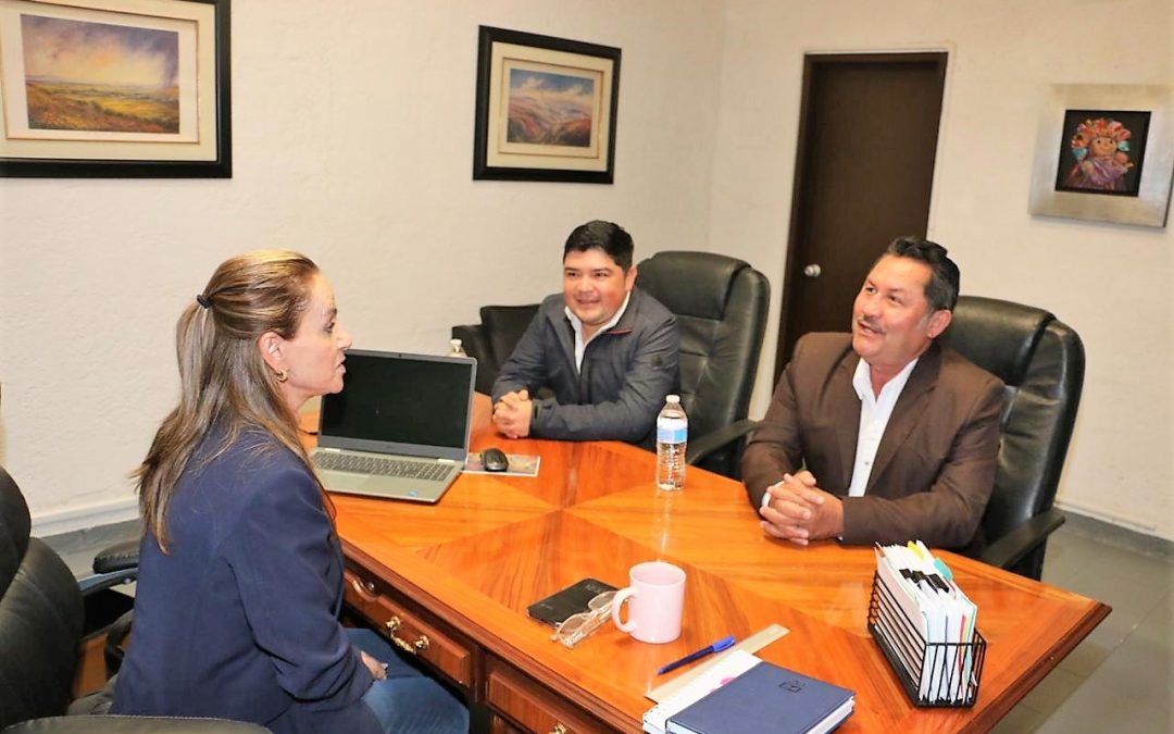 Presidente Municipal de Jalpan Gestiona Apoyos para Vivienda en Reunión con Instituto de Vivienda del Estado de Querétaro»