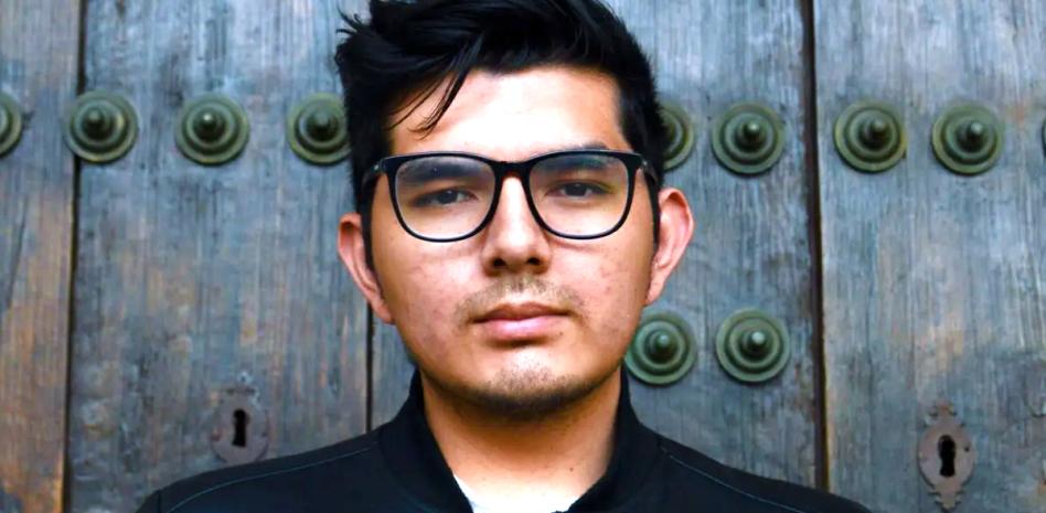 El mexicano Álex Reyes gana el IX Premio Valparaíso de Poesía